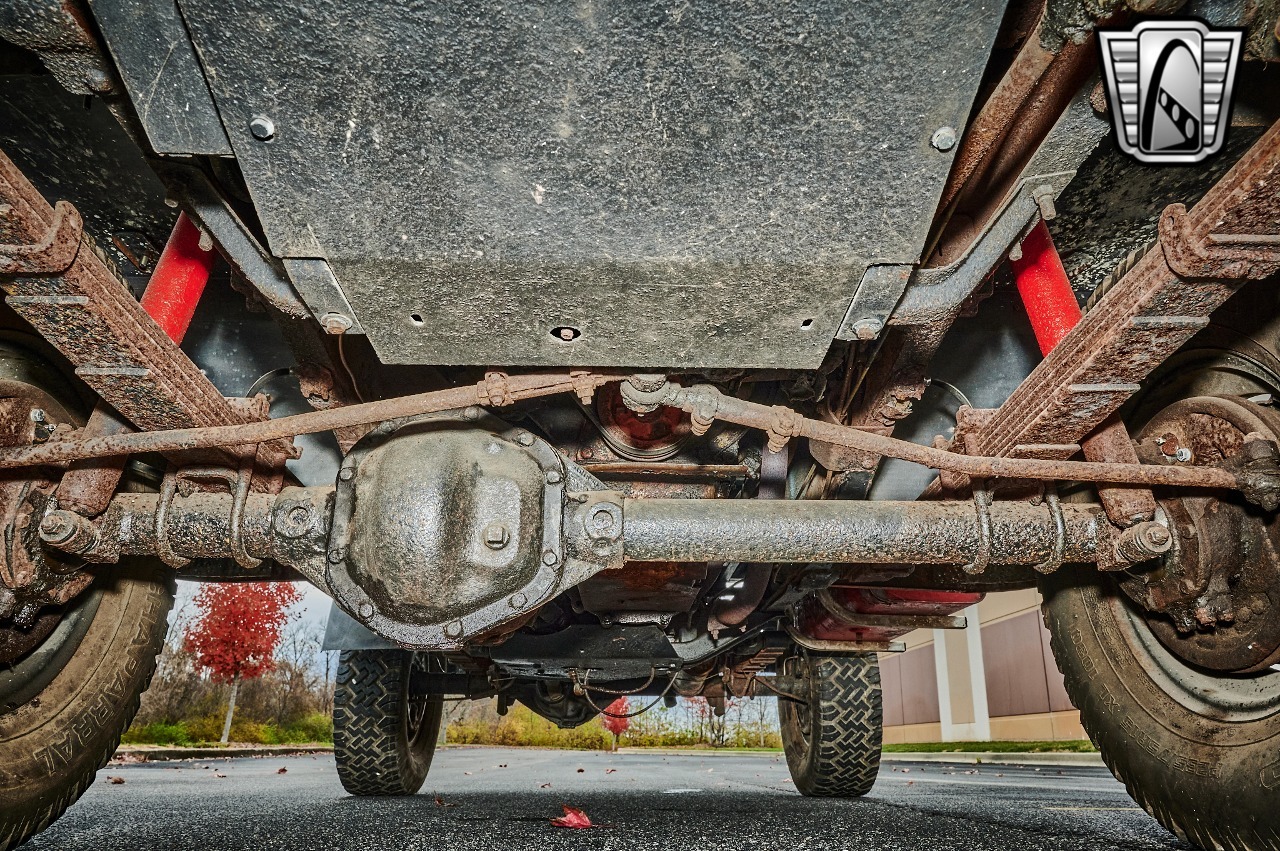 1961 Jeep FC-150 Dump Truck