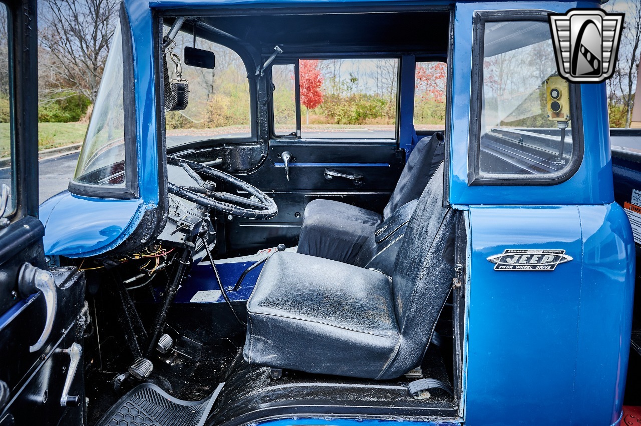 1961 Jeep FC-150 Dump Truck