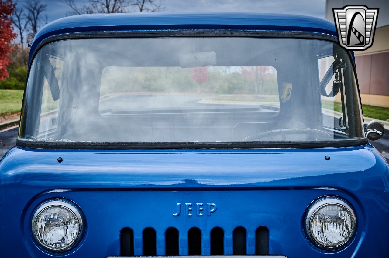 1961 Jeep FC-150 Dump Truck