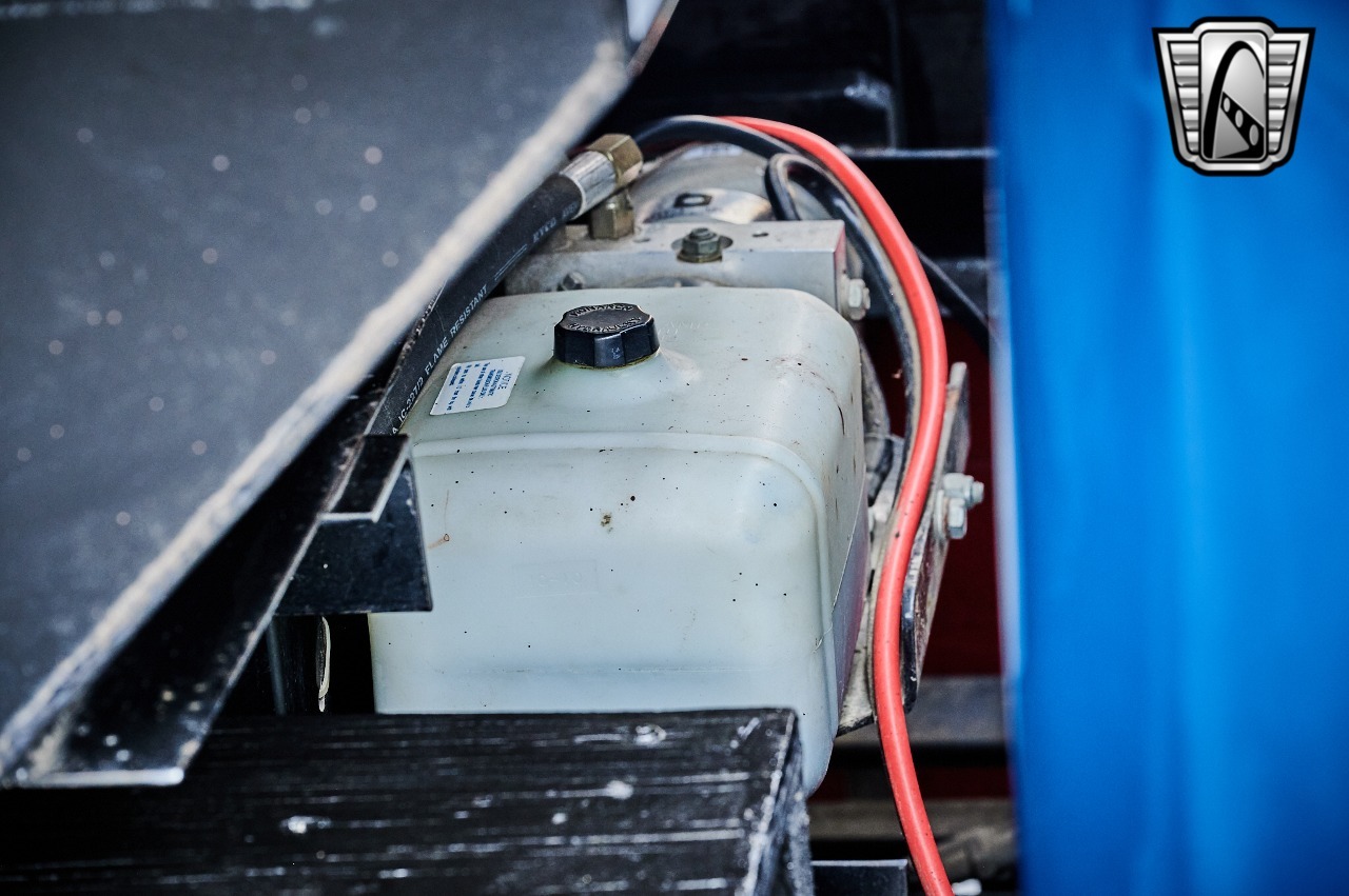 1961 Jeep FC-150 Dump Truck