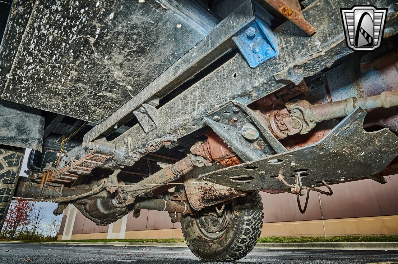 1961 Jeep FC-150 Dump Truck