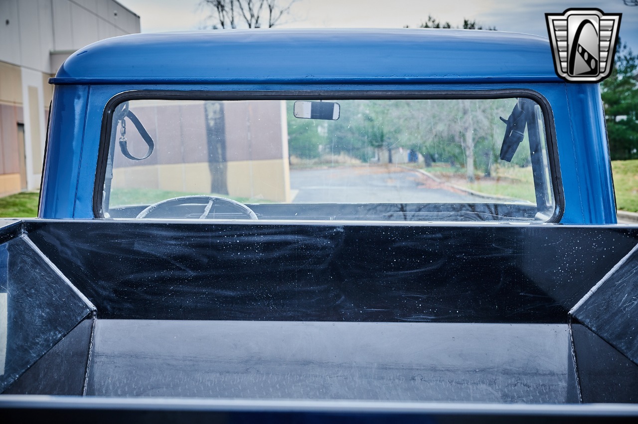 1961 Jeep FC-150 Dump Truck