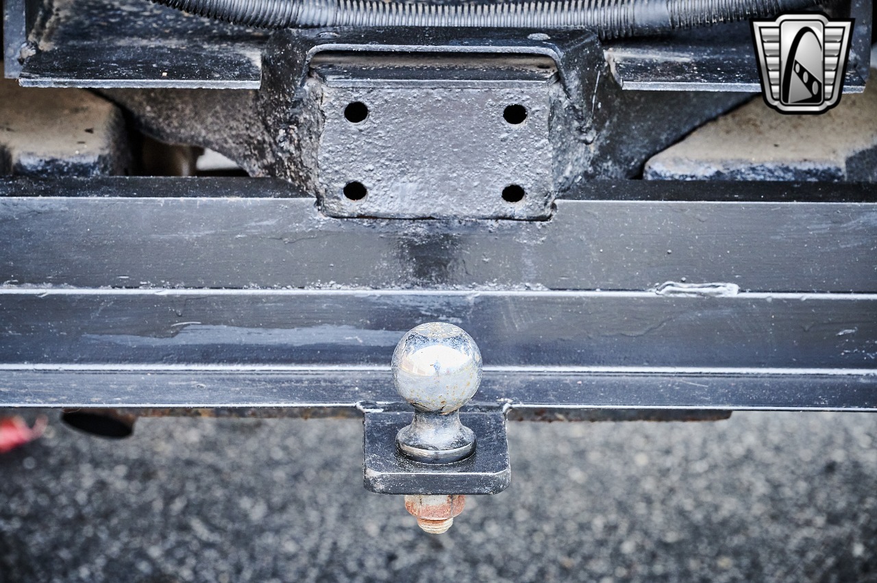 1961 Jeep FC-150 Dump Truck