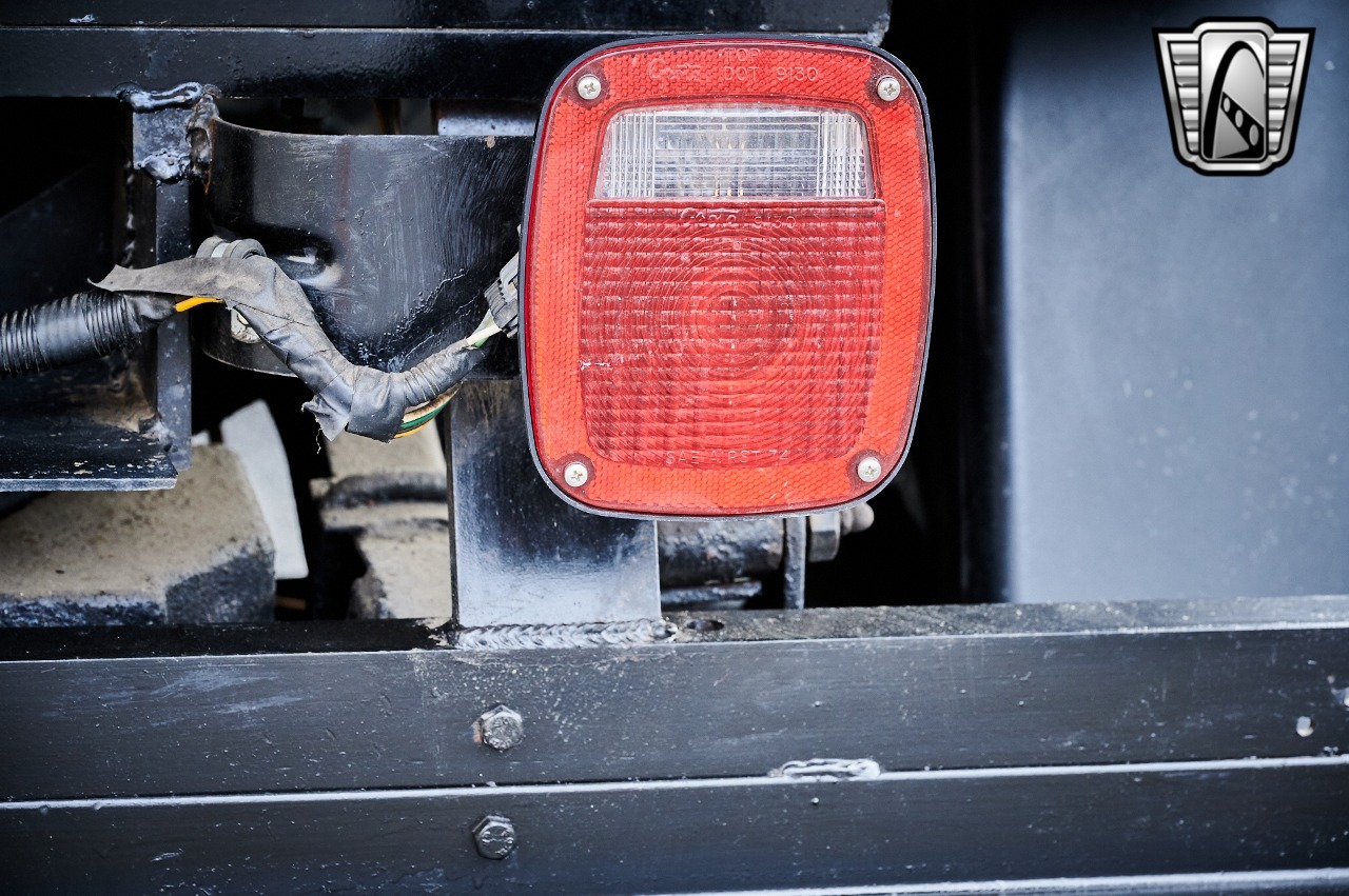 1961 Jeep FC-150 Dump Truck