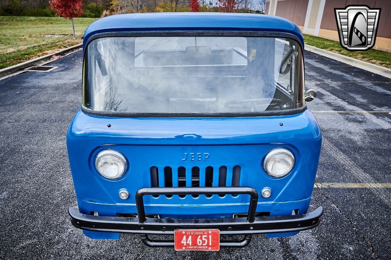 1961 Jeep FC-150 Dump Truck