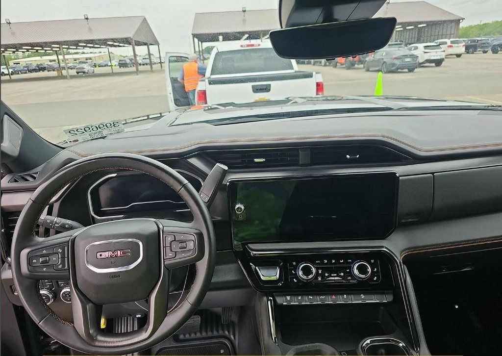 2024 GMC Sierra 2500HD AT4