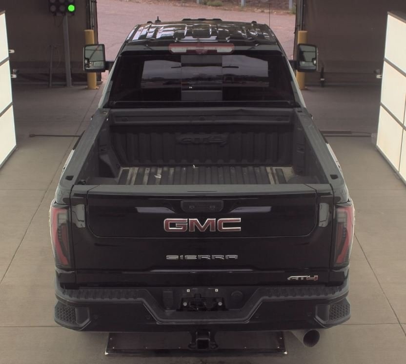 2024 GMC Sierra 2500HD AT4 - 4