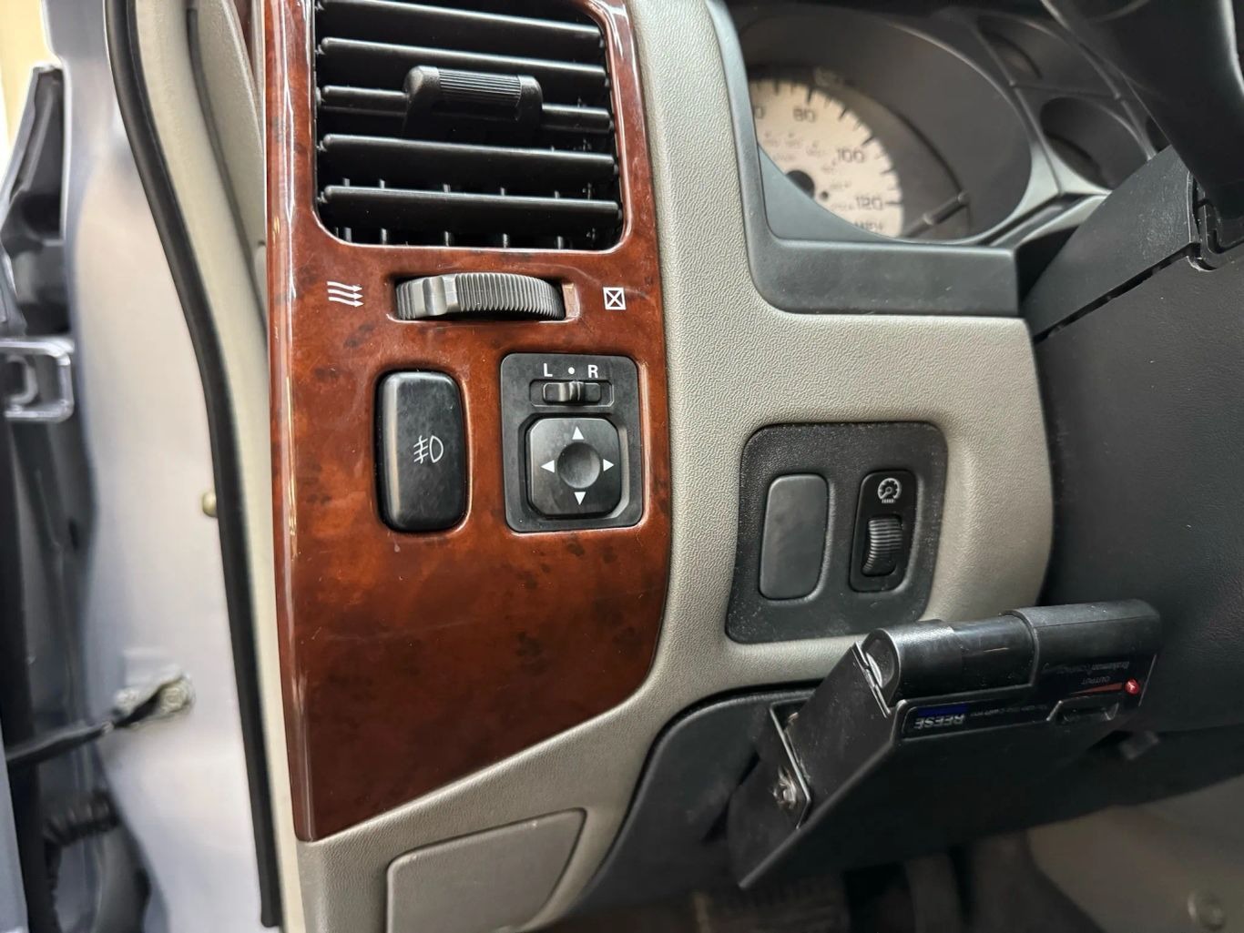 2005 Mitsubishi Montero Limited Sport