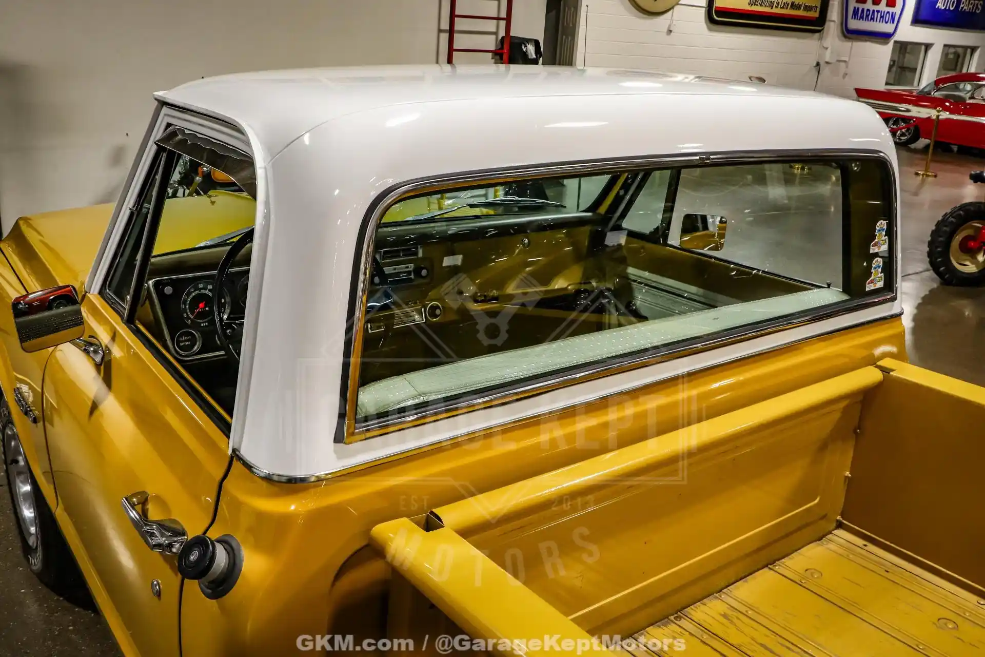 454 ci V8-Powered 1972 Chevrolet C-10