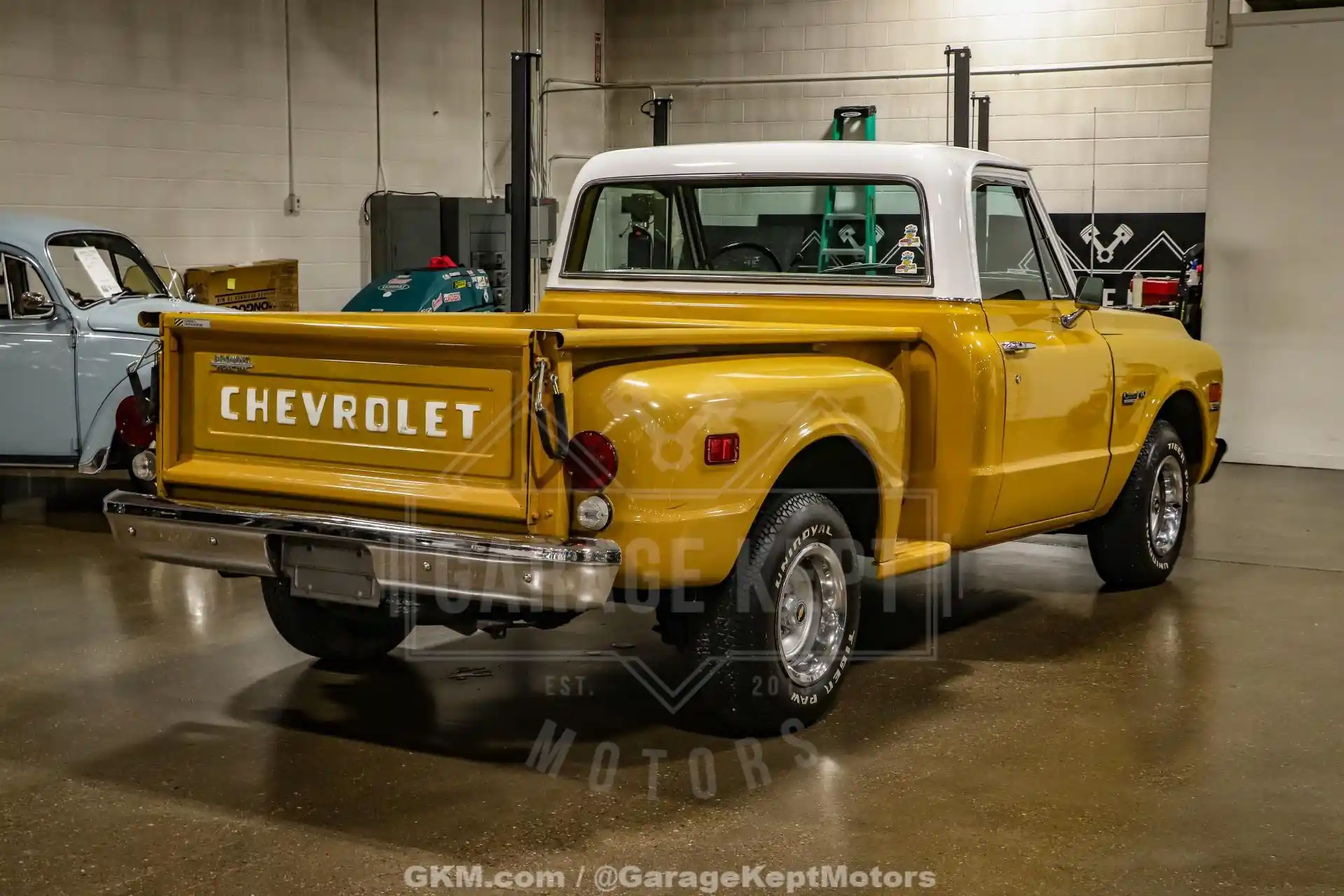 454 ci V8-Powered 1972 Chevrolet C-10
