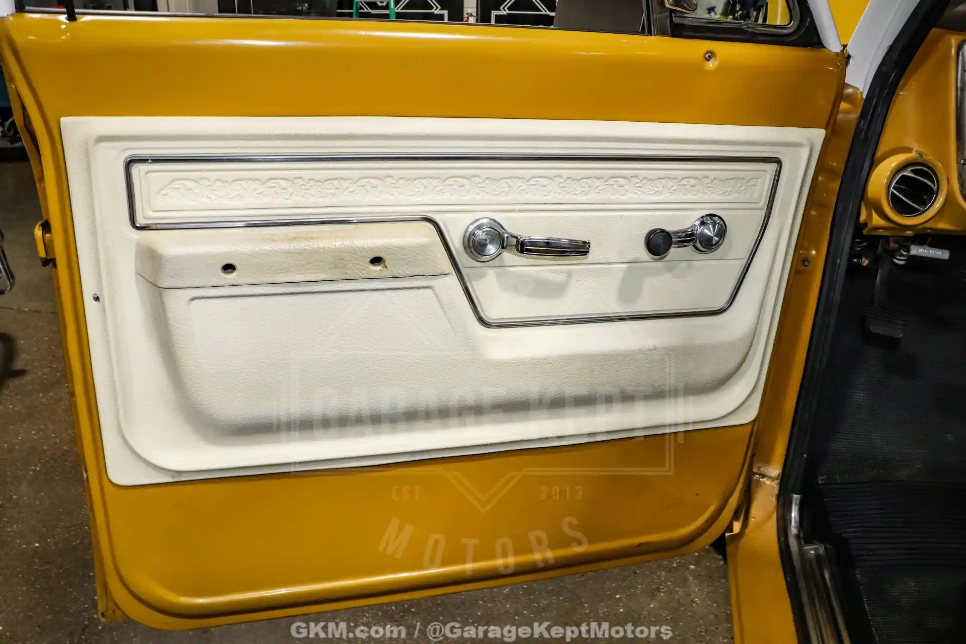 454 ci V8-Powered 1972 Chevrolet C-10