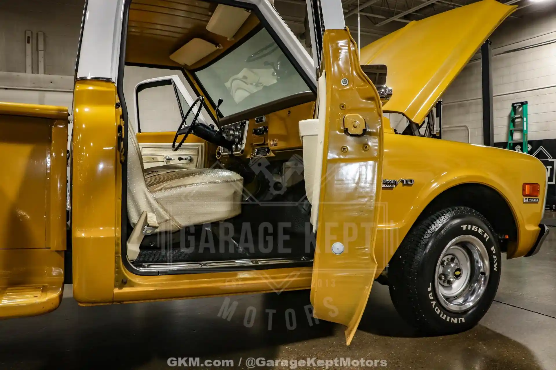 454 ci V8-Powered 1972 Chevrolet C-10