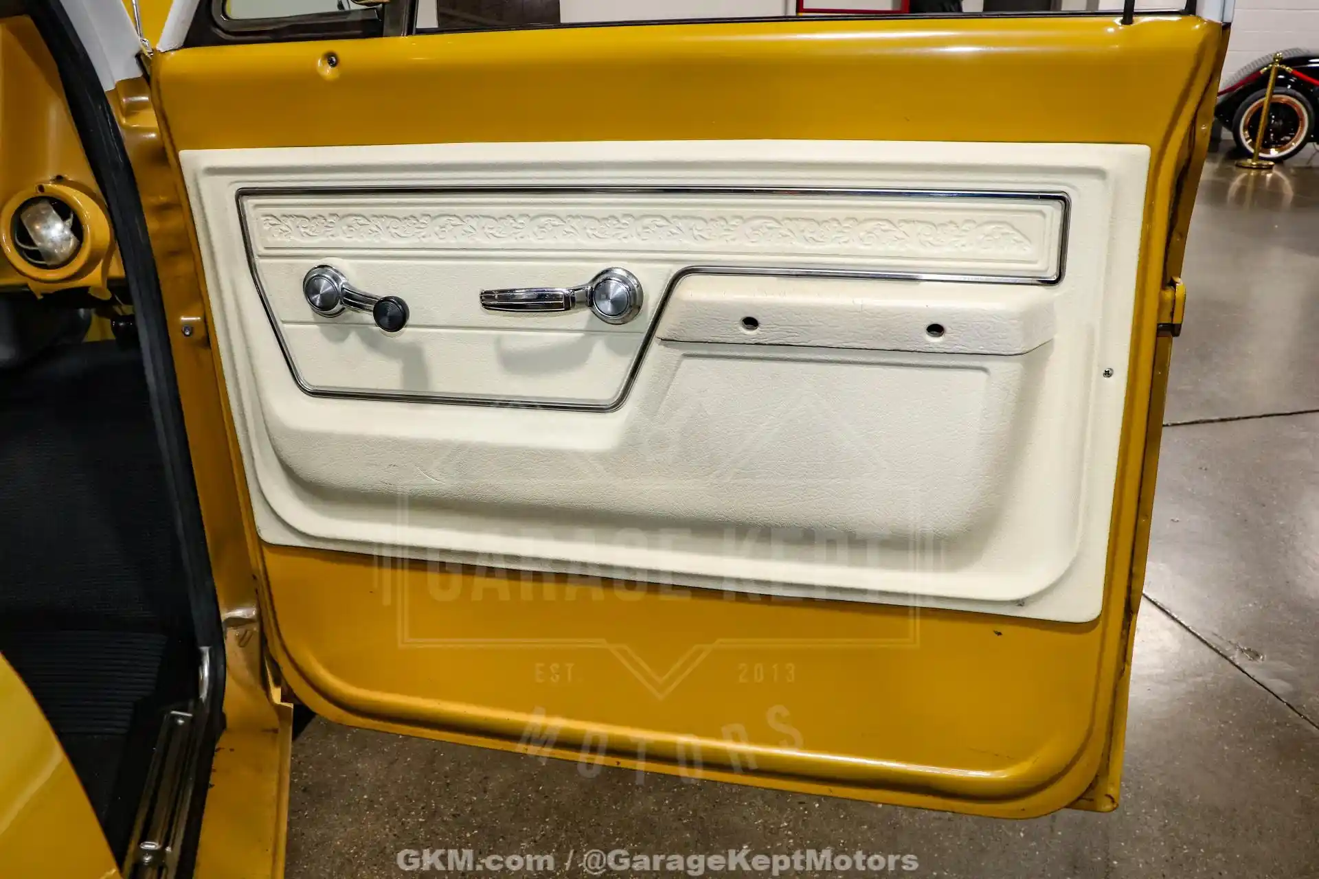 454 ci V8-Powered 1972 Chevrolet C-10