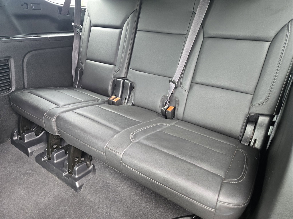 2022 Chevrolet Suburban Z71 - 2