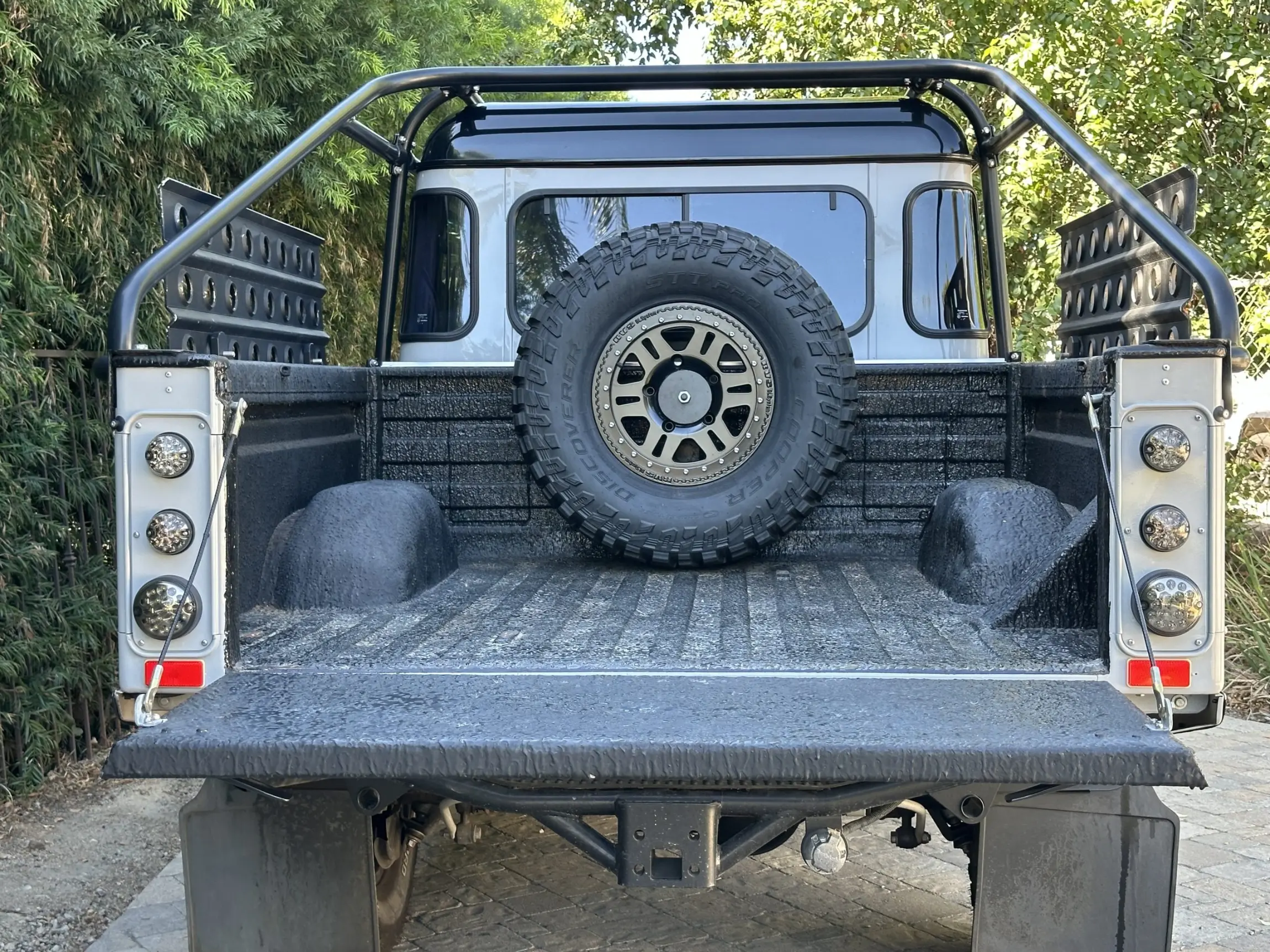 1994 Land Rover Defender 130 Double Cab Pickup 4×4