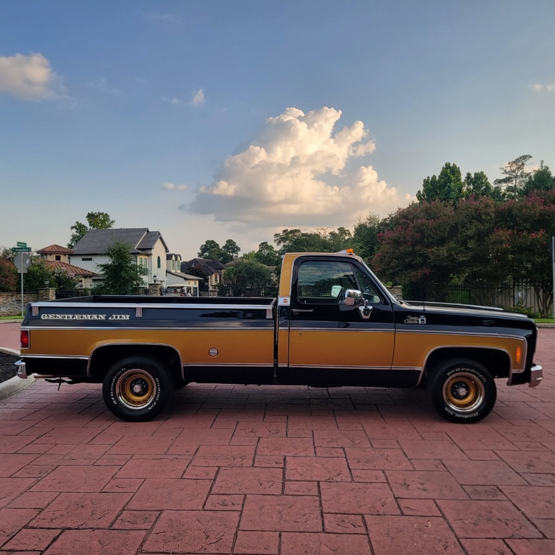 1975 GMC Sierra Classic C15