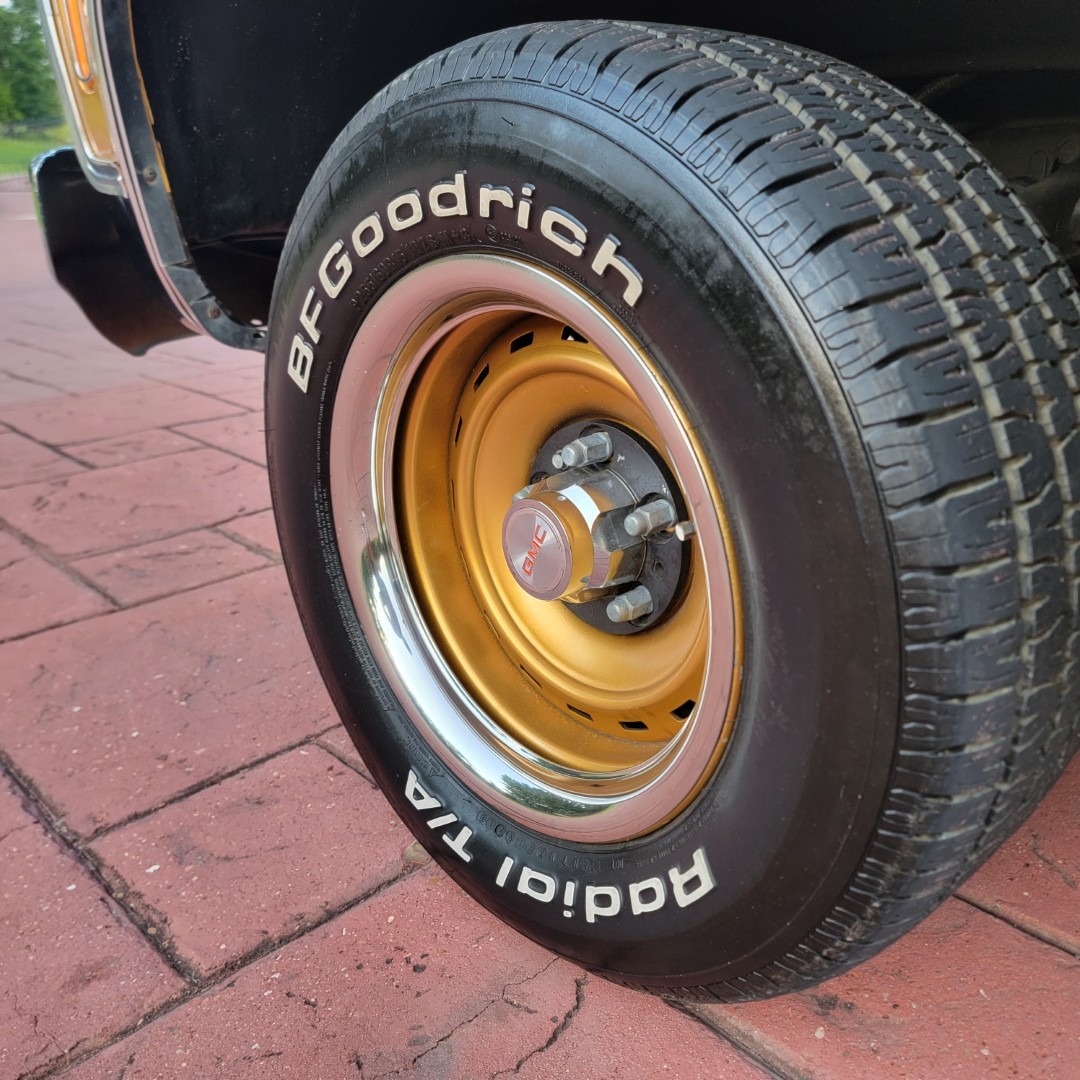 1975 GMC Sierra Classic C15