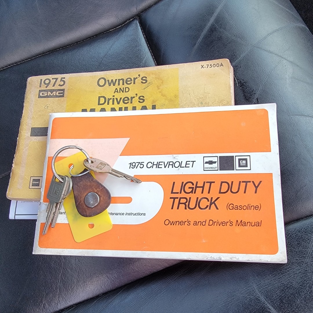 1975 GMC Sierra Classic C15