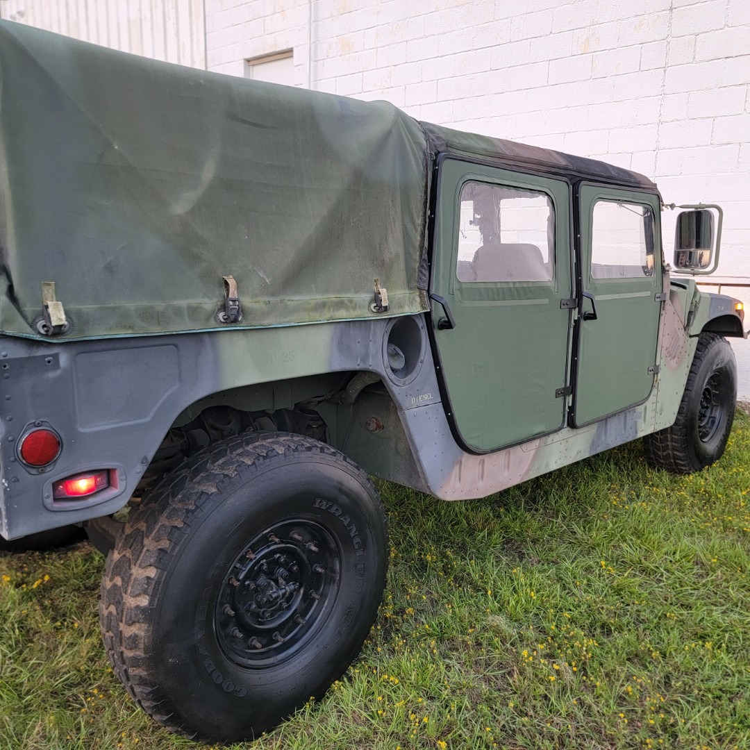 1994 AM General M998