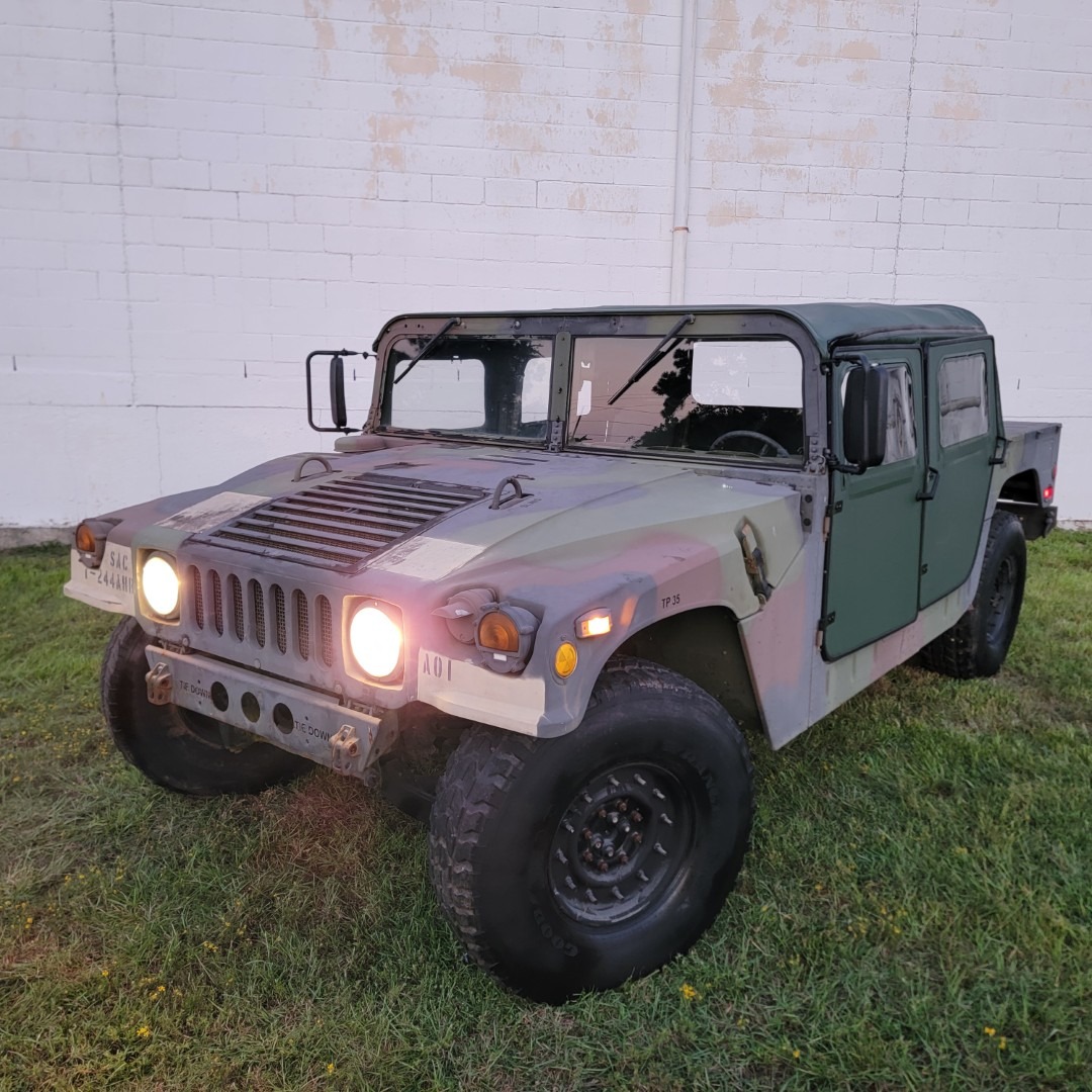 1986 AM General M998