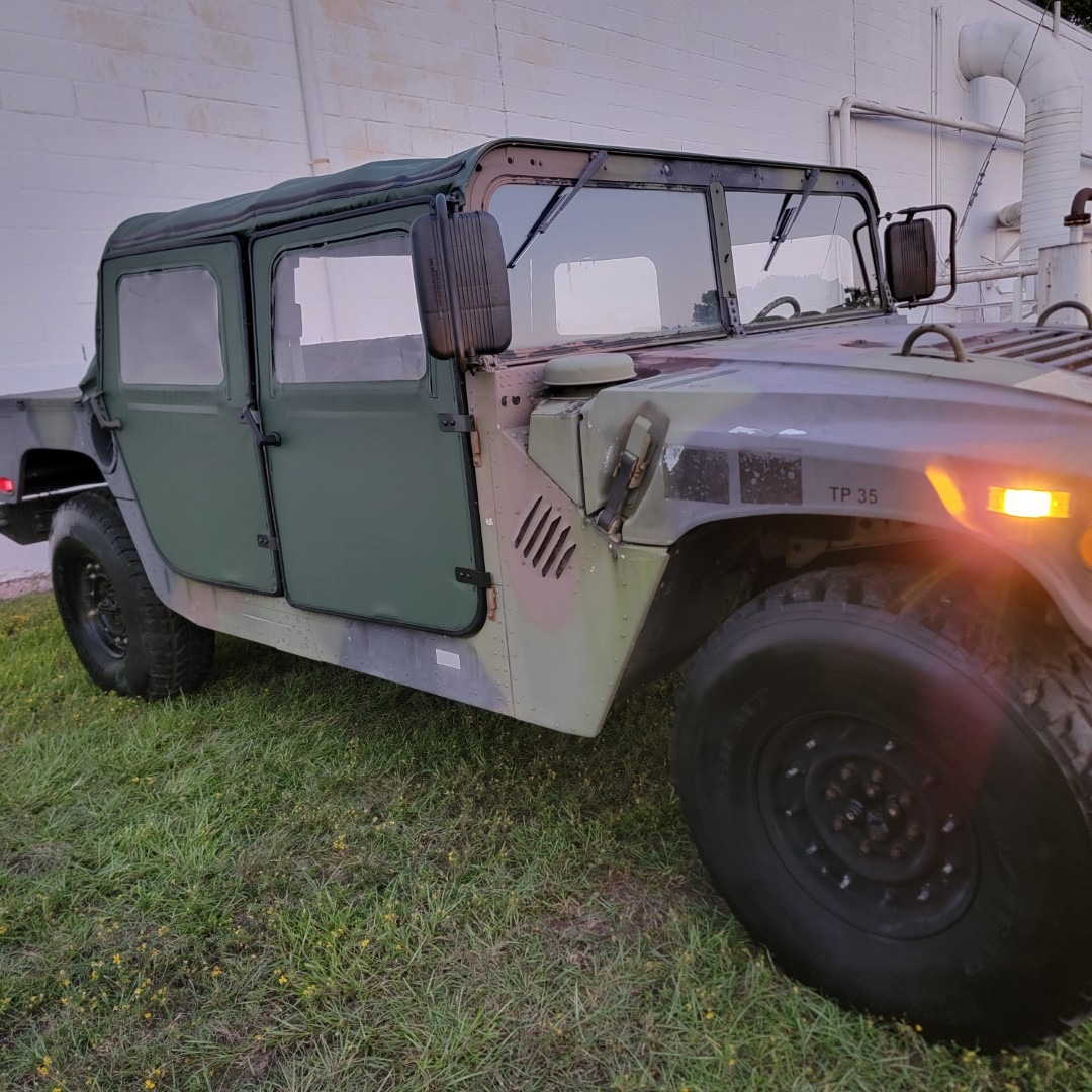 1986 AM General M998