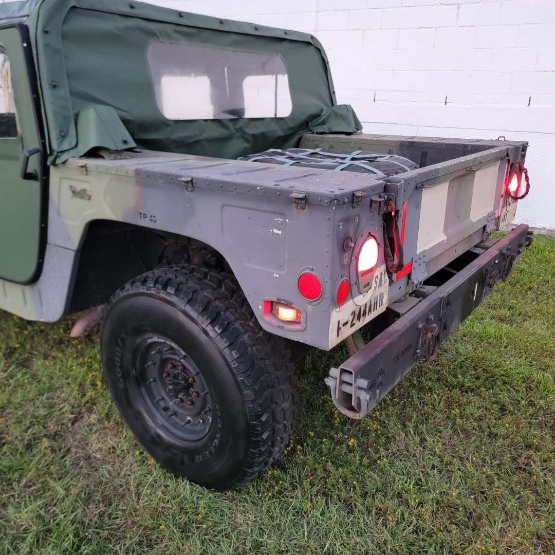 1986 AM General M998