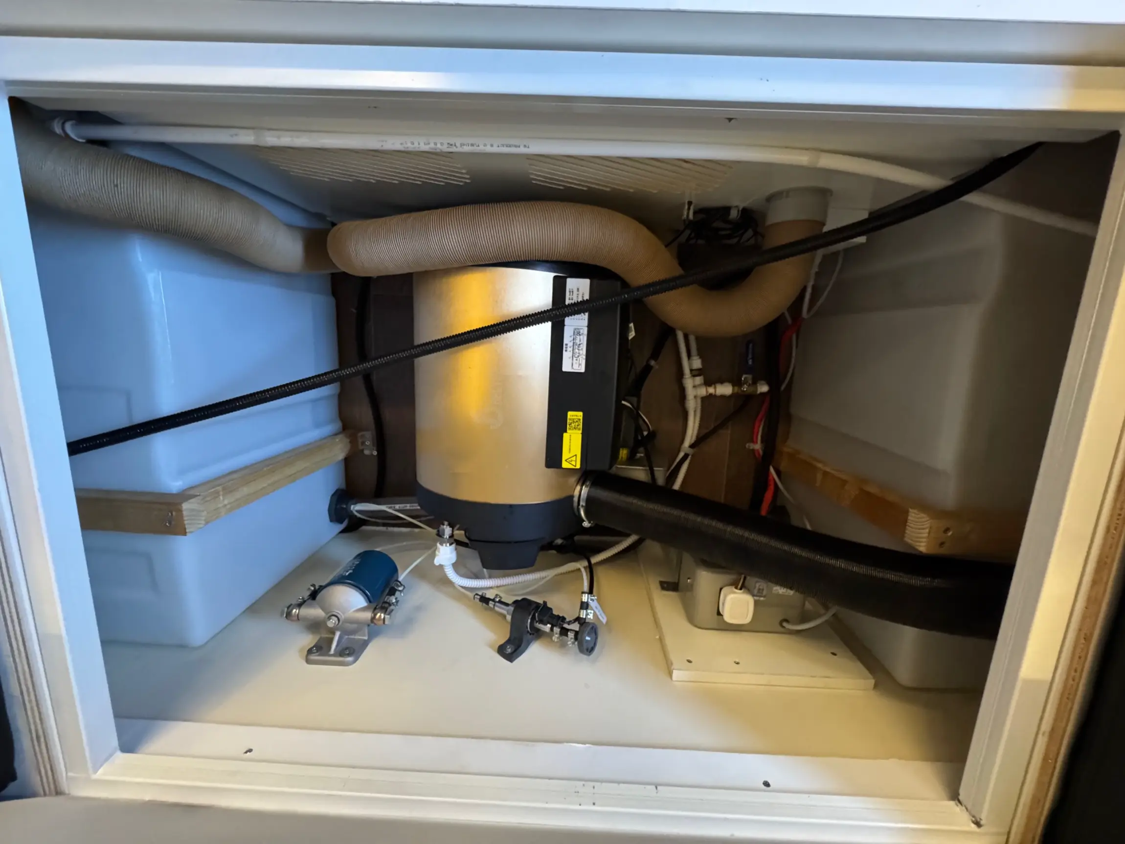 1995 Stewart & Stevenson M1078 Expedition Build