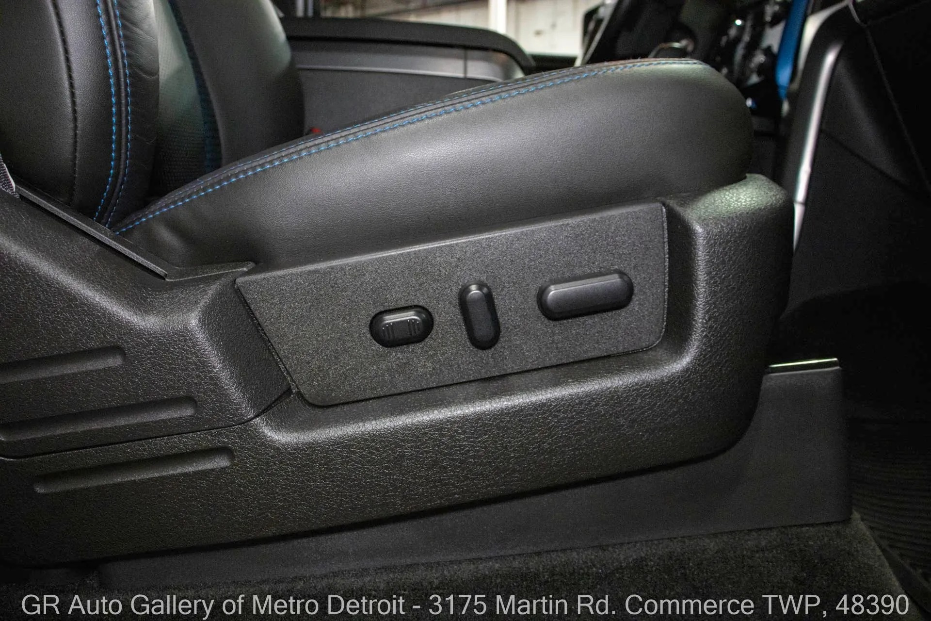 24k-Mile 2014 Ford F-150 SVT Raptor