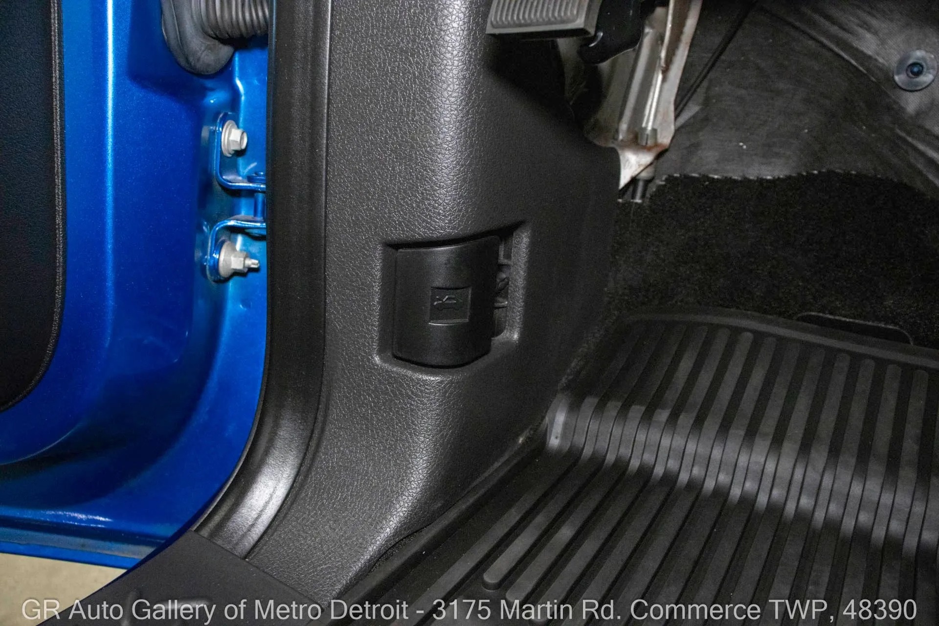 24k-Mile 2014 Ford F-150 SVT Raptor