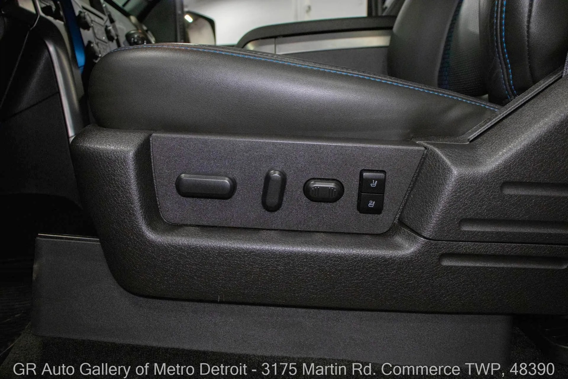 24k-Mile 2014 Ford F-150 SVT Raptor