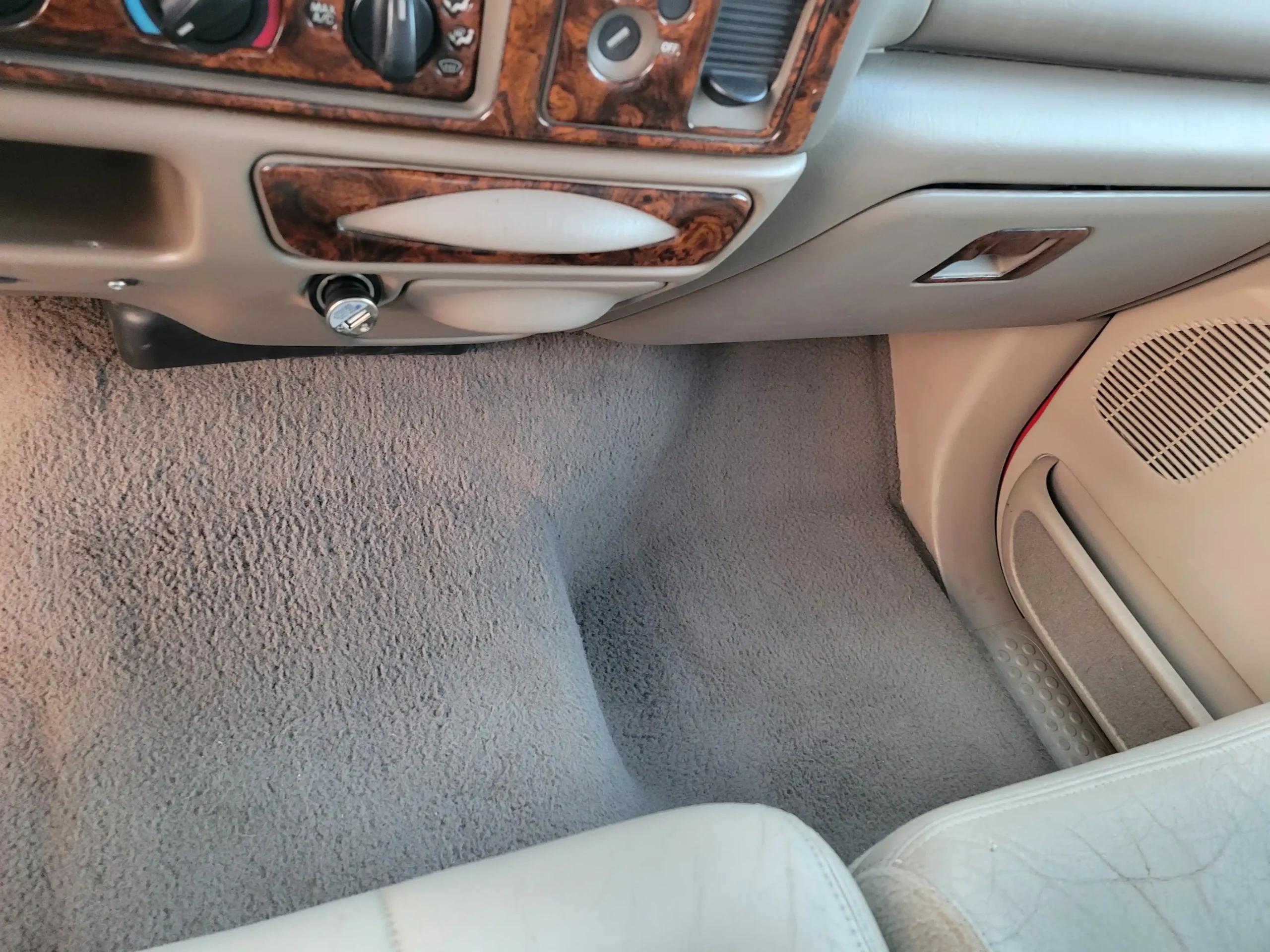 2000 Ford F-350 Lariat Dually