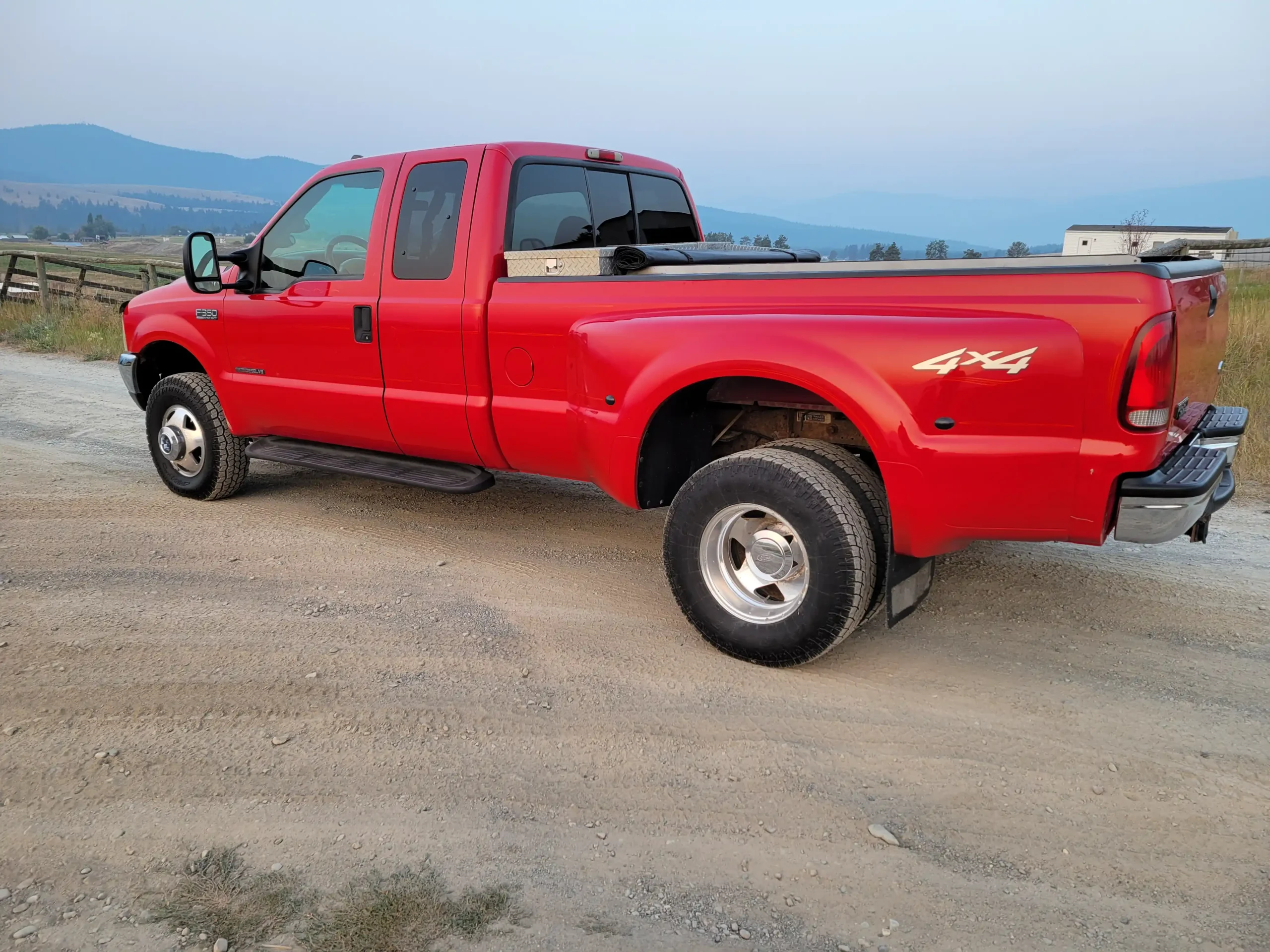 2000 Ford F-350 Lariat Dually