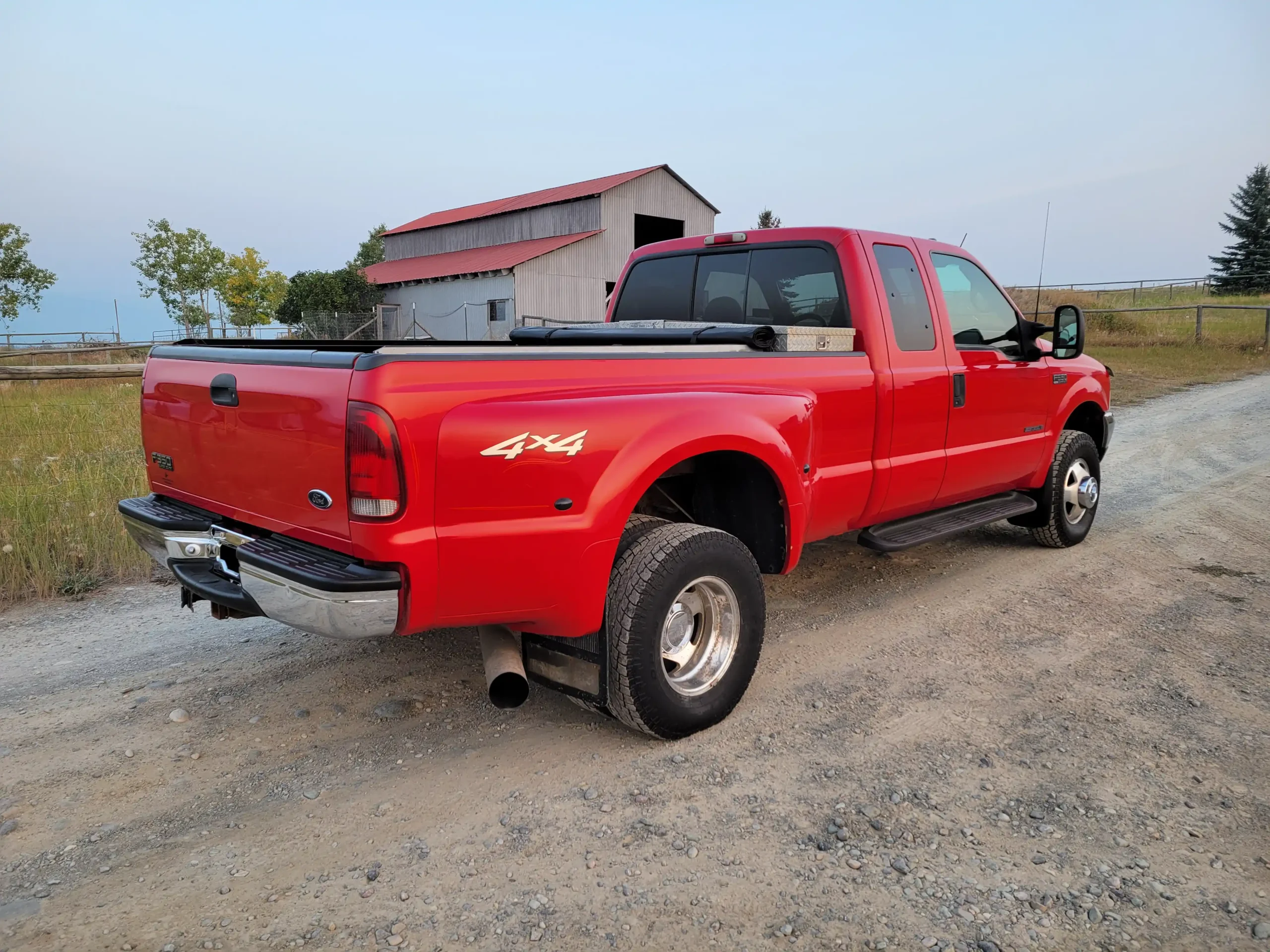 2000 Ford F-350 Lariat Dually