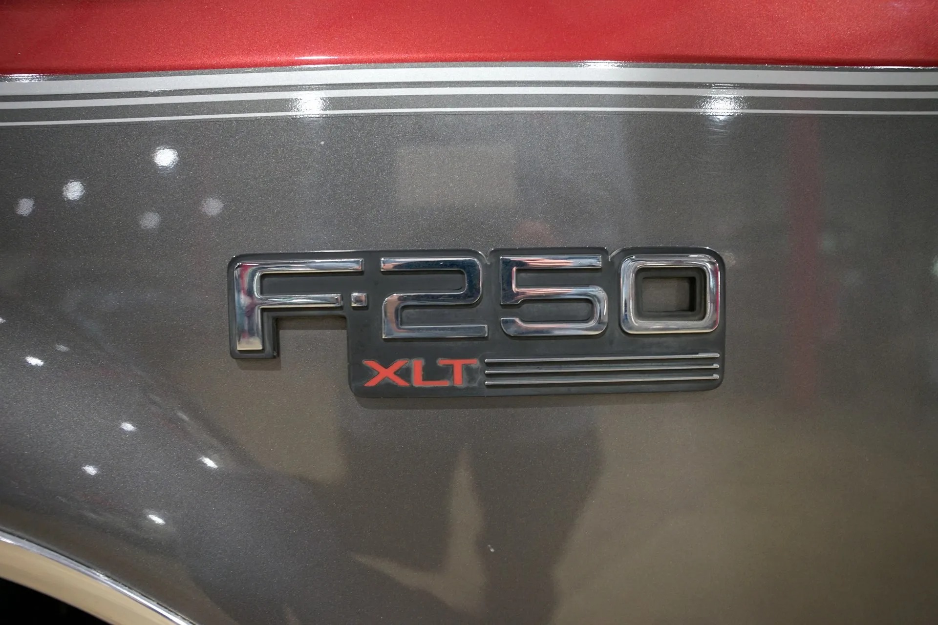 1993 Ford F-250 XLT - 4