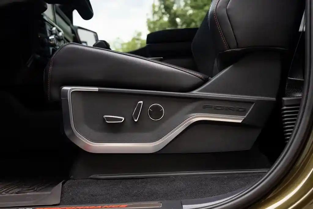 2025 Ford F-150 Raptor R