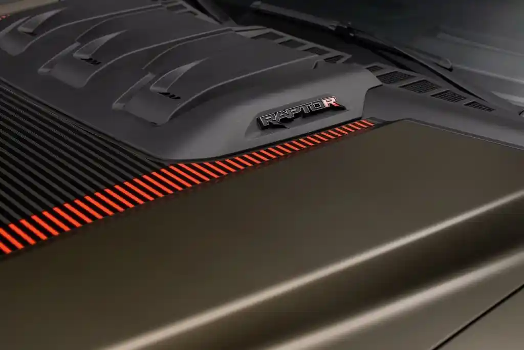 2025 Ford F-150 Raptor R