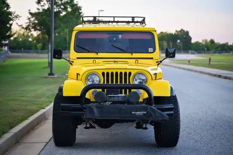 1984 Jeep CJ-8 Scrambler