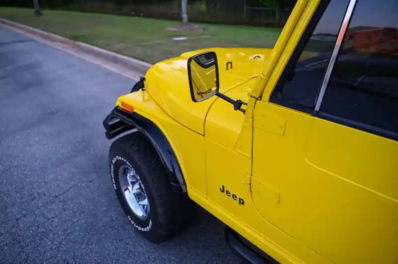 1984 Jeep CJ-8 Scrambler