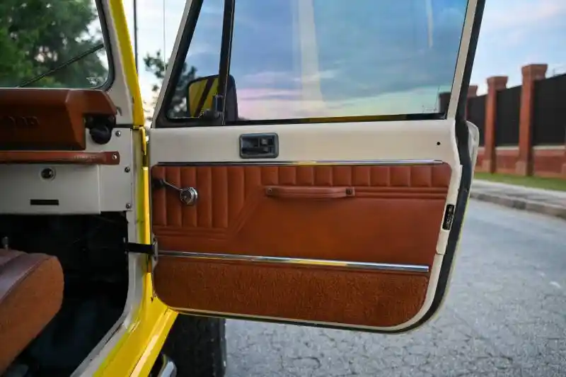 1984 Jeep CJ-8 Scrambler