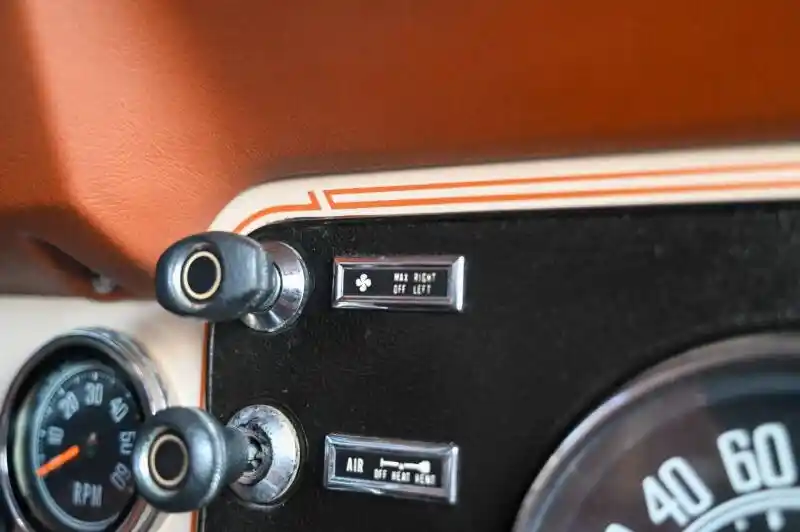 1984 Jeep CJ-8 Scrambler