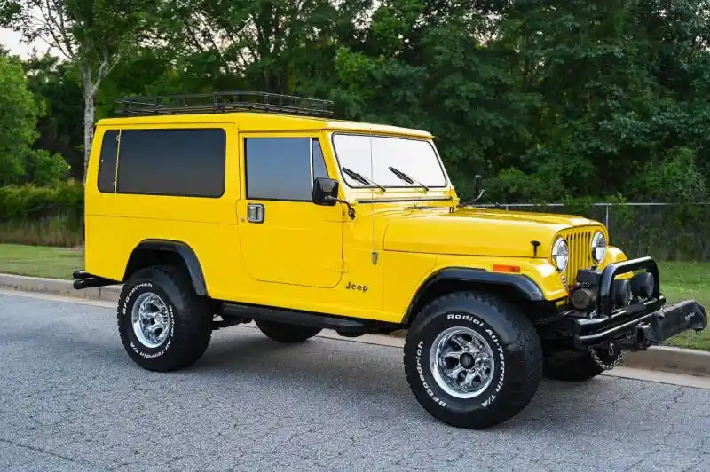 1984 Jeep CJ-8 Scrambler