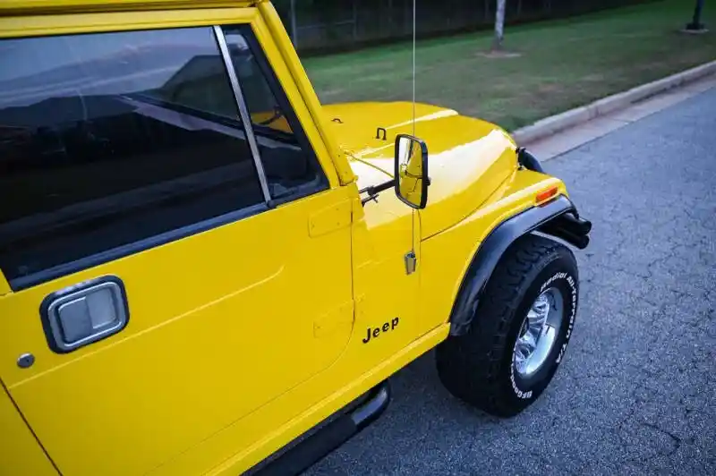 1984 Jeep CJ-8 Scrambler