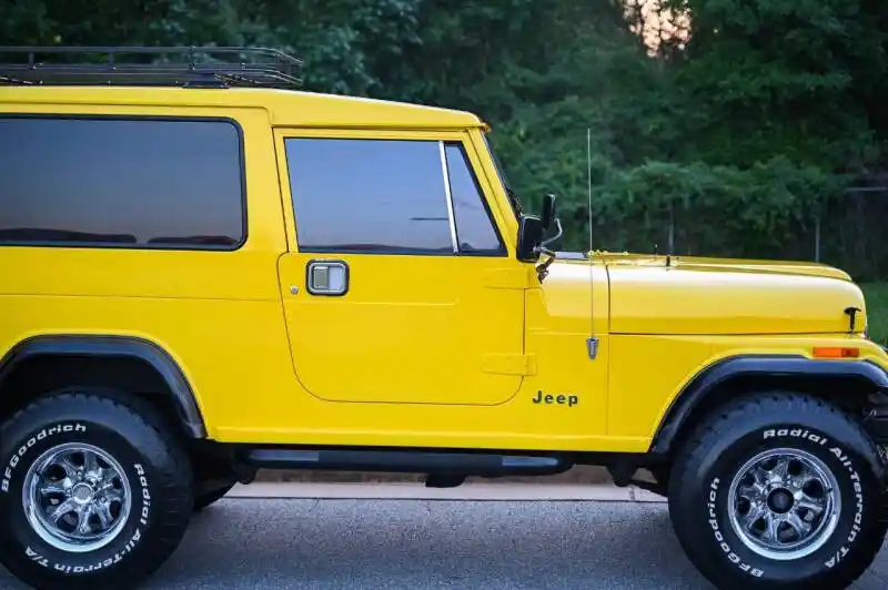 1984 Jeep CJ-8 Scrambler