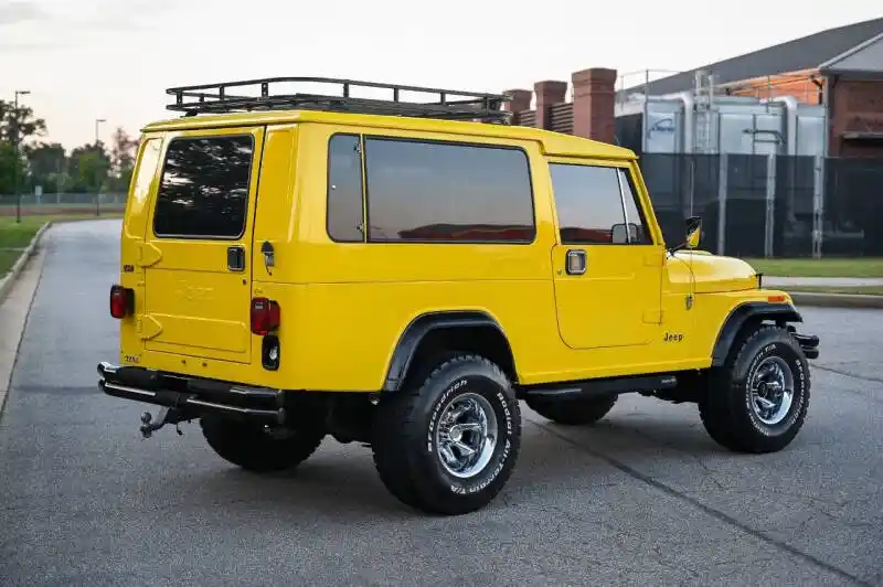1984 Jeep CJ-8 Scrambler