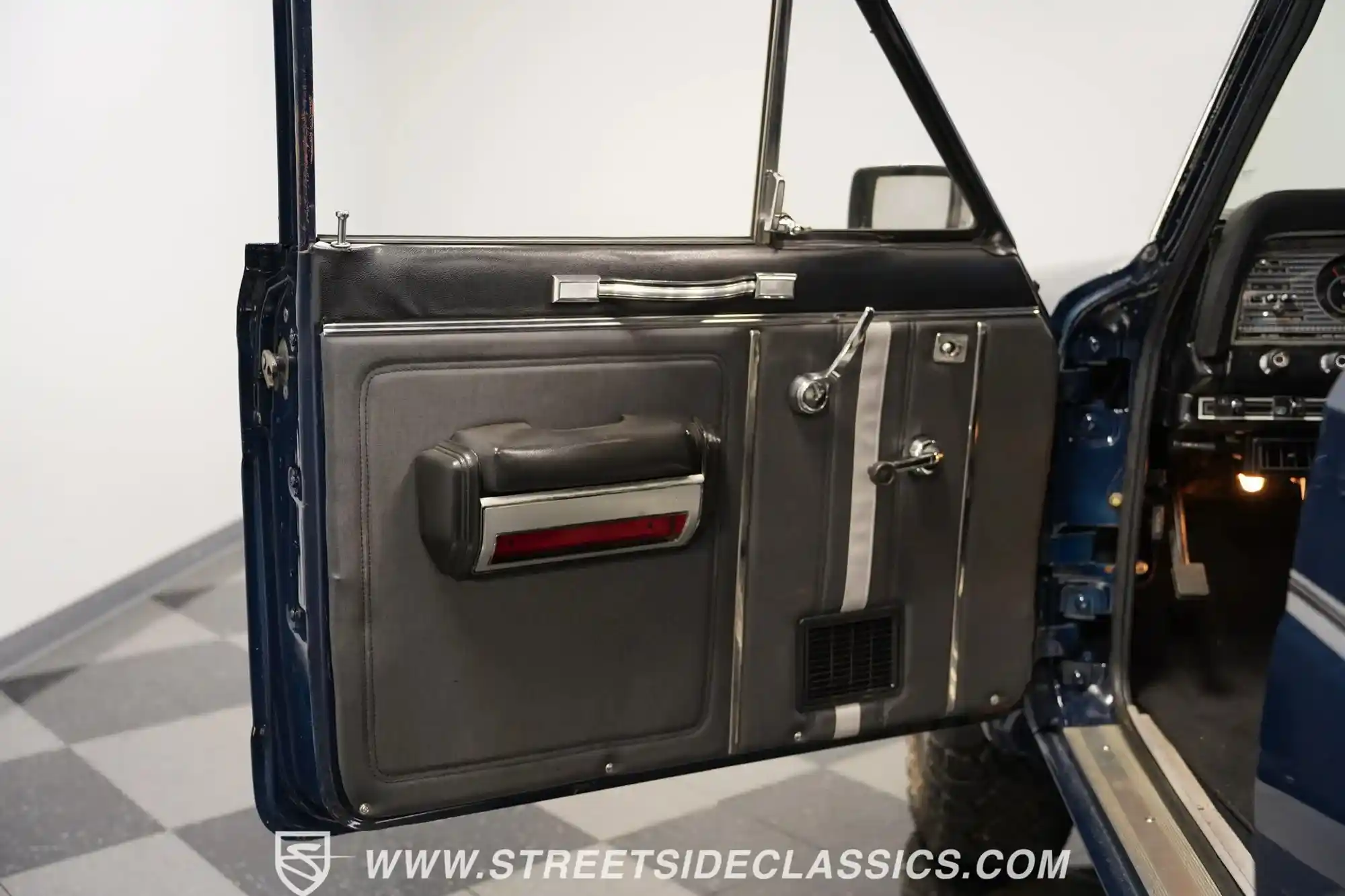 1983 Jeep Cherokee Laredo Wide Track