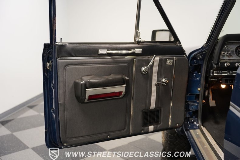 1983 Jeep Cherokee Laredo Wide Track