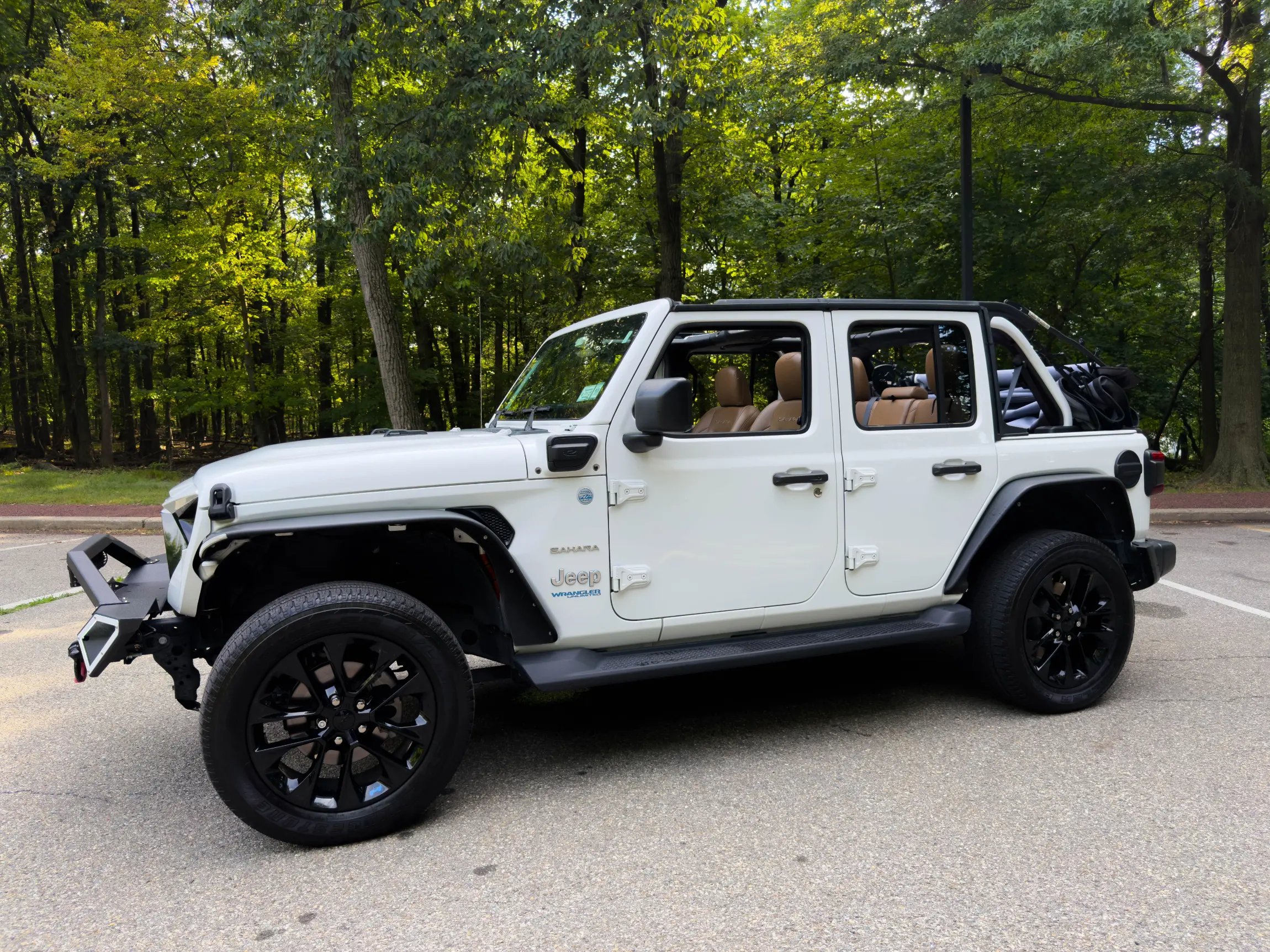 2022 Jeep Wrangler Unlimited Sahara 4xe 4×4