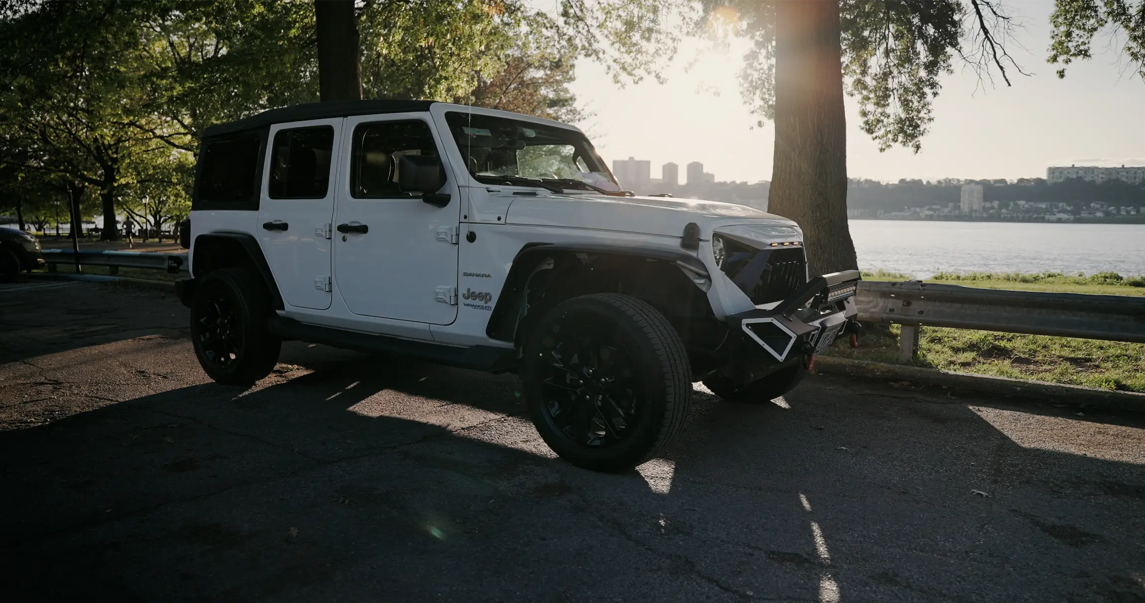 2022 Jeep Wrangler Unlimited Sahara 4xe 4×4 - 2