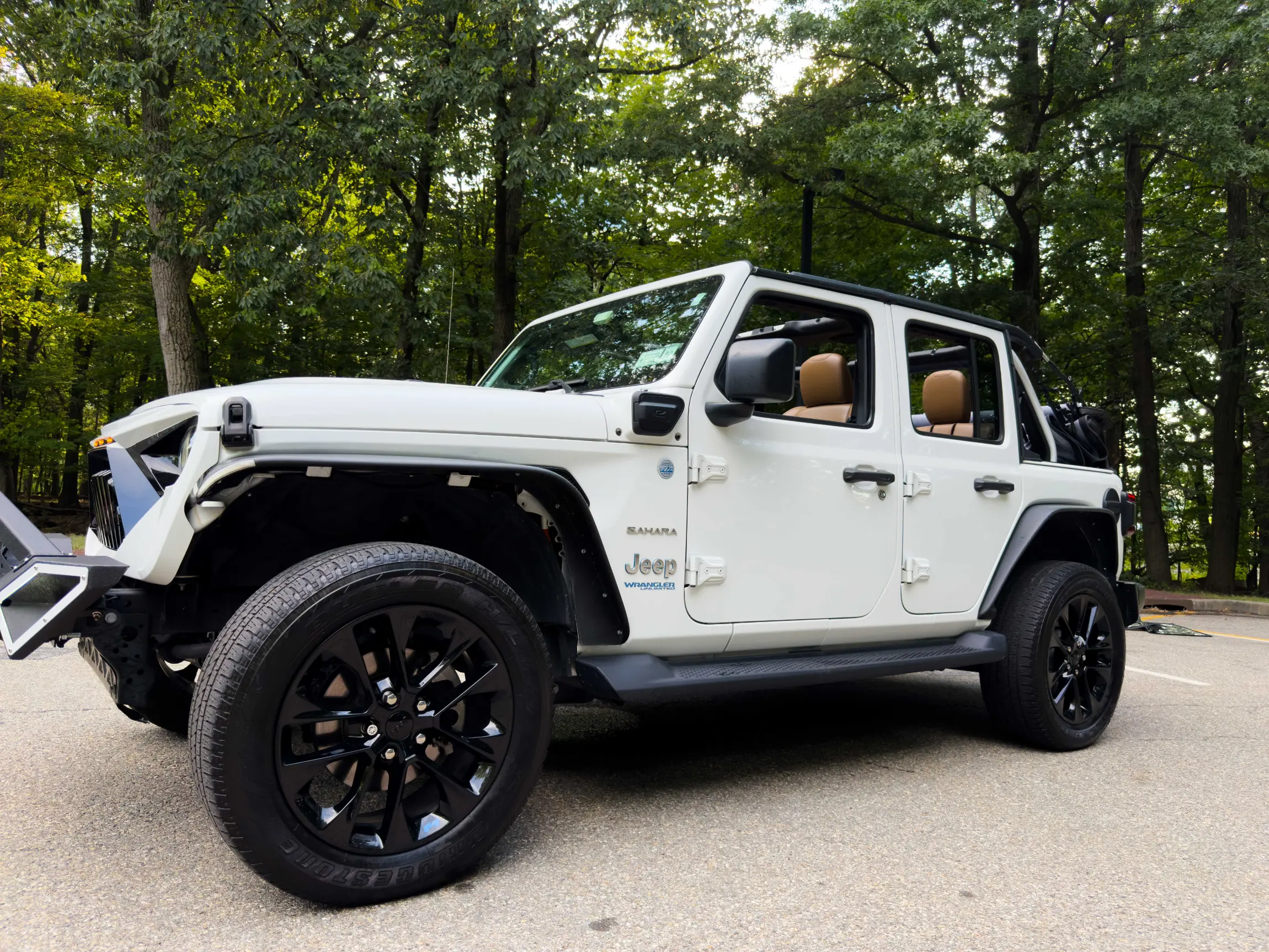 2022 Jeep Wrangler Unlimited Sahara 4xe 4×4
