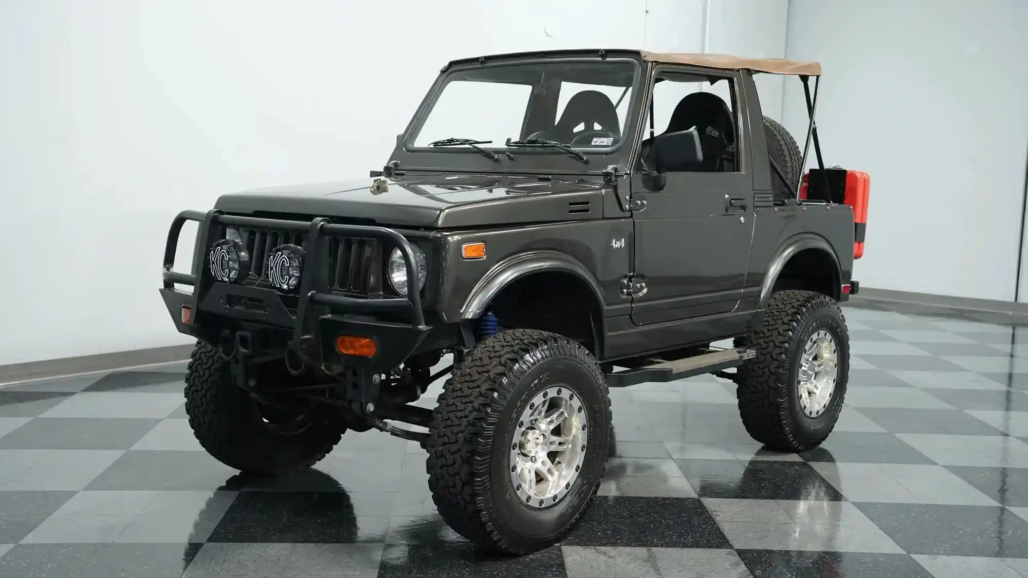 1982 Suzuki Jimny - 2